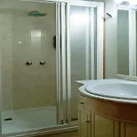 La Rueda 3000 3*