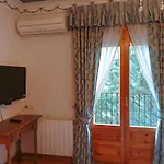 La Rueda 3000 ホテル 3*