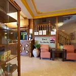 La Rueda 3000 ホテル 3*